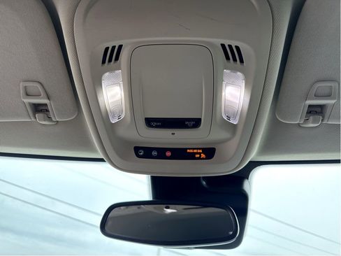 Used 2022 Buick Envision Preferred image 23