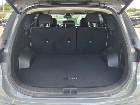 Used 2023 Hyundai Santa Fe SEL FWD image 13