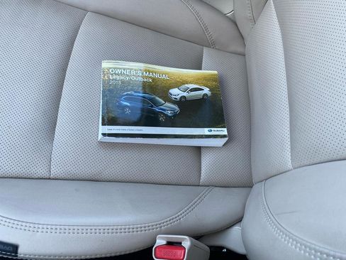 Used 2018 Subaru Outback 2.5i Limited image 21