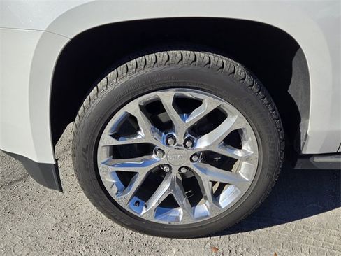 Used 2020 GMC Yukon Denali w/ Denali Premium Package image 7