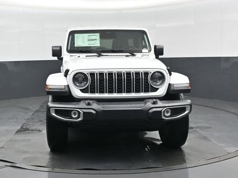 New 2026 Jeep Wrangler Unlimited Sahara AWD/4WD image 9
