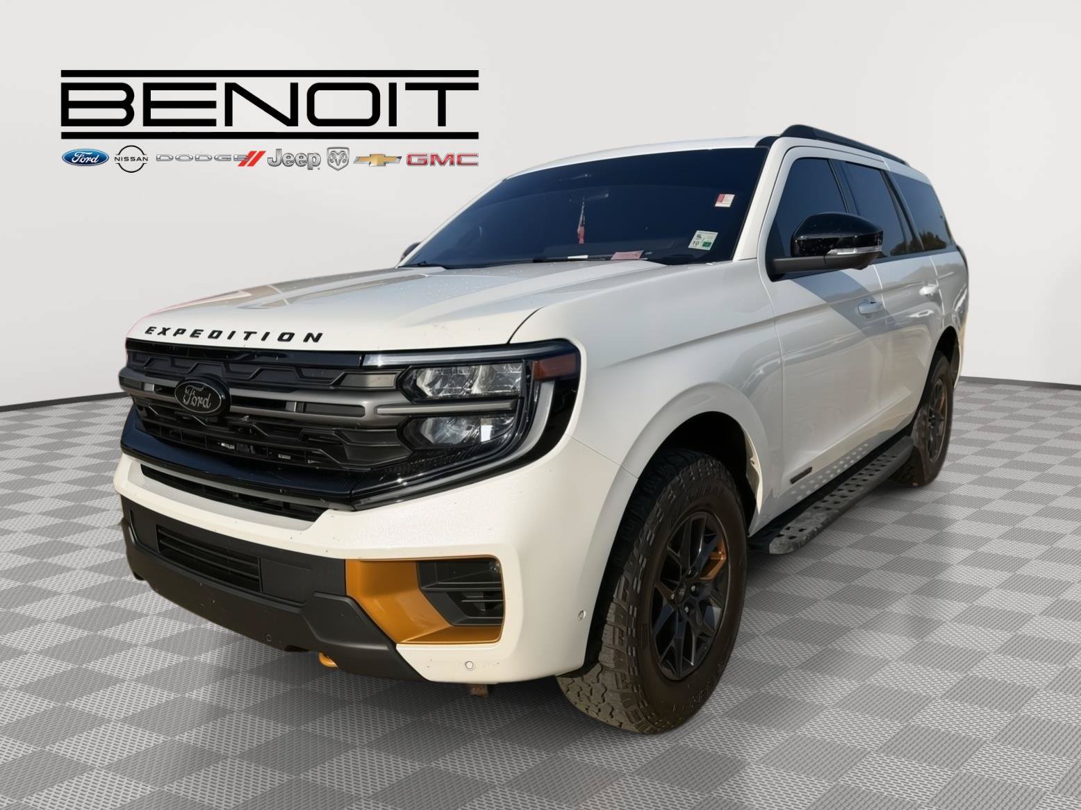 Used 2025 Ford Expedition Tremor AWD/4WD image 1