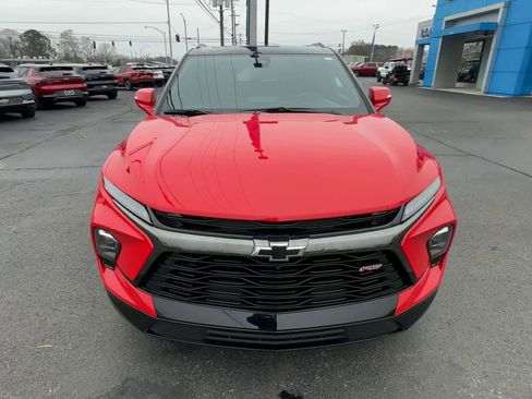 Used 2023 Chevrolet Blazer RS w/ Driver Confidence II Package FWD image 3