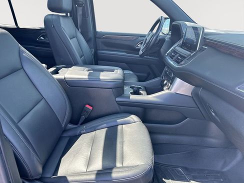 Used 2021 Chevrolet Tahoe Z71 AWD/4WD image 32