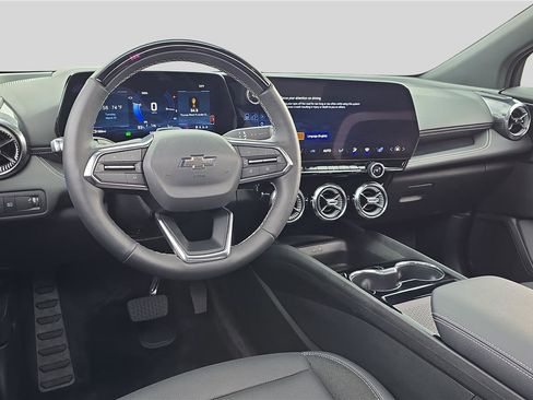 Used 2026 Chevrolet Blazer EV LT w/ Super Cruise Package image 20