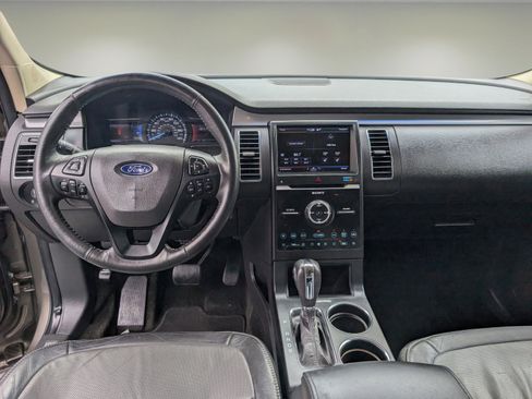 Used 2013 Ford Flex Limited w/ Titanium Appearance Pkg image 8