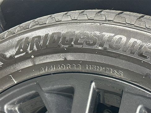 Used 2021 GMC Yukon Denali w/ Denali Premium Package image 34