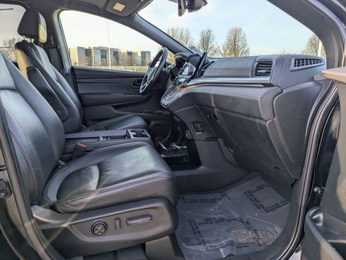 Certified 2023 Honda Odyssey Sport image 25