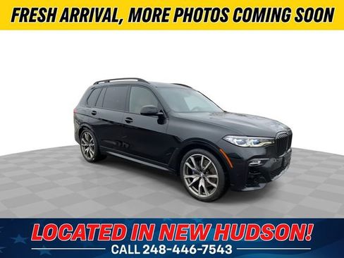 Used 2020 BMW X7 M50i w/ Executive Package image 4