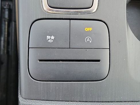 Used 2020 Ford Escape SEL FWD image 30
