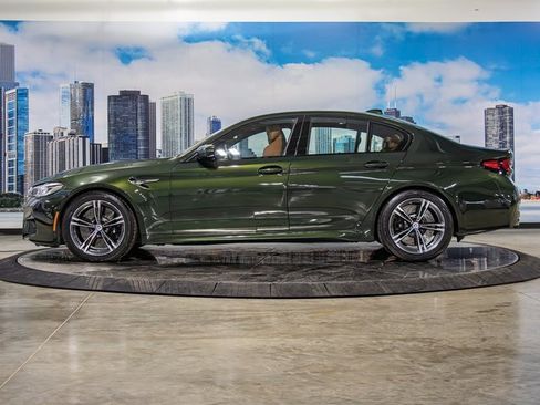 Used 2023 BMW M5 w/ Executive Package image 6