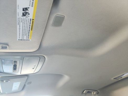 Used 2021 Chevrolet Colorado Z71 w/ Z71 Midnight Edition image 24