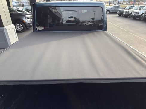 Used 2025 Jeep Gladiator Sport image 8