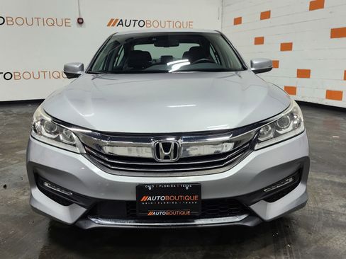 Used 2017 Honda Accord EX-L image 12