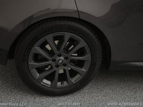 Used 2024 Land Rover Range Rover Sport SE image 44