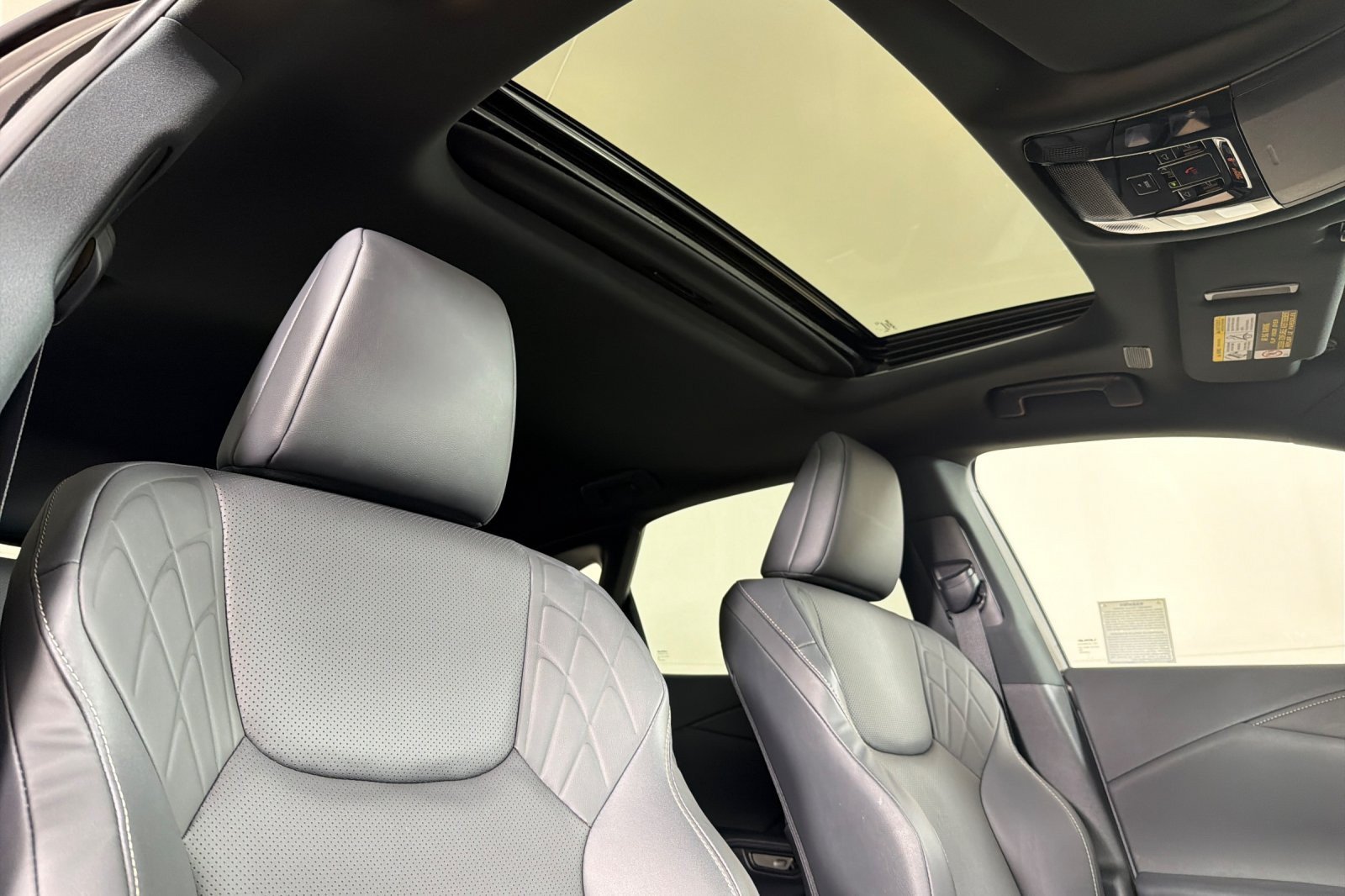 Used 2024 Lexus RX 350 FWD w/ Technology Package image 15