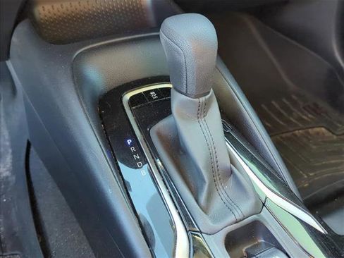 Certified 2022 Toyota Corolla LE image 18