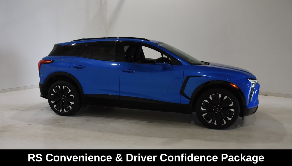 Used 2024 Chevrolet Blazer EV RS AWD/4WD image 3