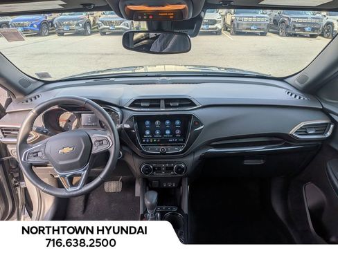 Used 2023 Chevrolet TrailBlazer ACTIV w/ Convenience Package image 6