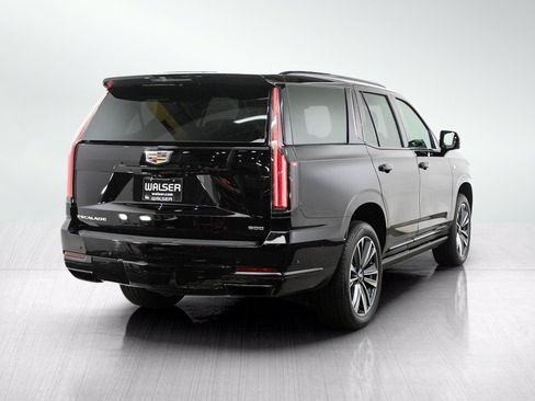 Used 2025 Cadillac Escalade Sport w/ Touring Package AWD/4WD image 5