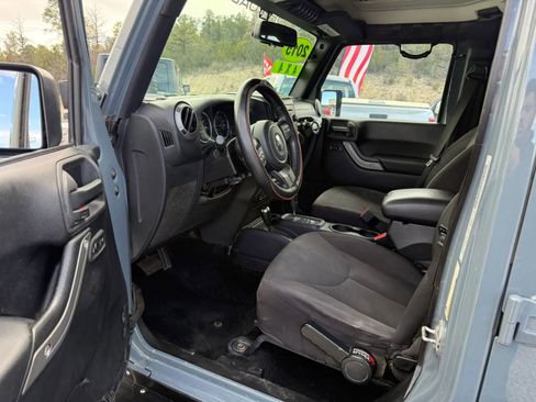 Used 2015 Jeep Wrangler Unlimited Sport w/ Quick Order Package 24S image 9