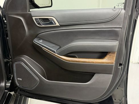 Used 2019 GMC Yukon XL Denali w/ Denali Ultimate Package image 20