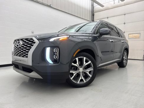 Used 2022 Hyundai Palisade SEL w/ 8P Bench Seat Package AWD/4WD image 3