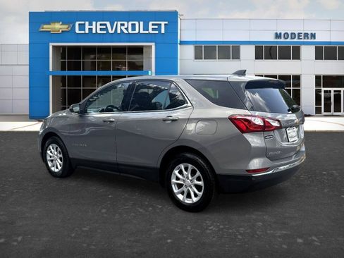 Used 2019 Chevrolet Equinox LT FWD image 3