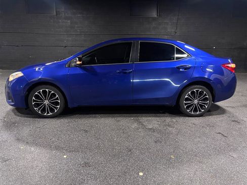 Used 2014 Toyota Corolla S image 2