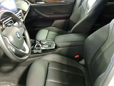 Used 2023 BMW X3 xDrive30i w/ Premium Package image 9