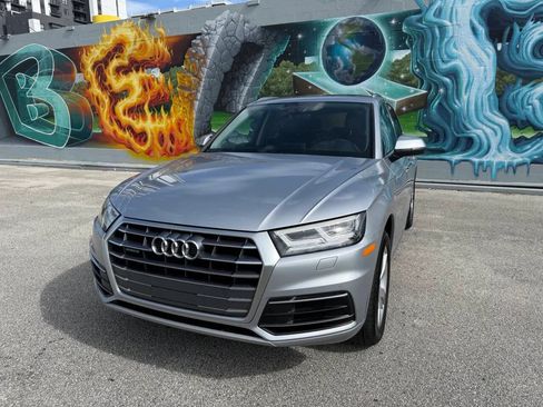 Used 2019 Audi Q5 2.0T Premium Plus AWD/4WD image 3