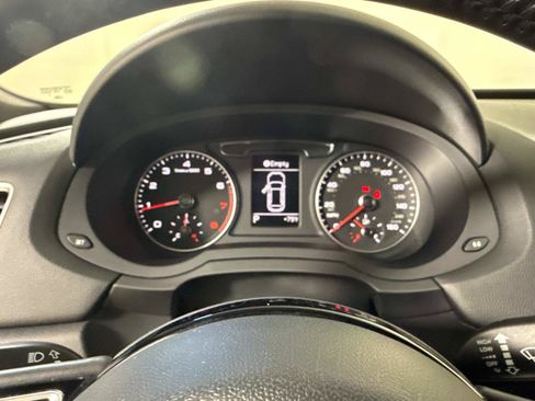 Used 2016 Audi Q3 2.0T Premium Plus FWD image 28