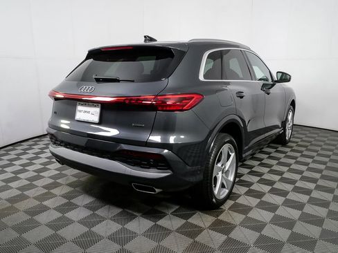 Used 2025 Audi Q5 Premium Plus image 3