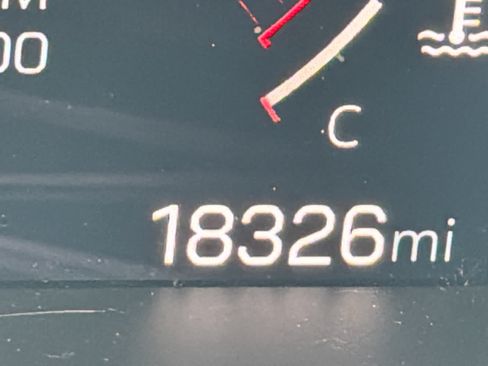 Certified 2024 GMC Canyon AT4 AWD/4WD image 18