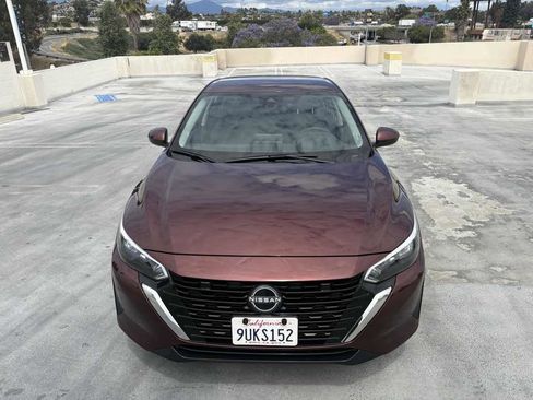 Used 2025 Nissan Sentra SV FWD image 6