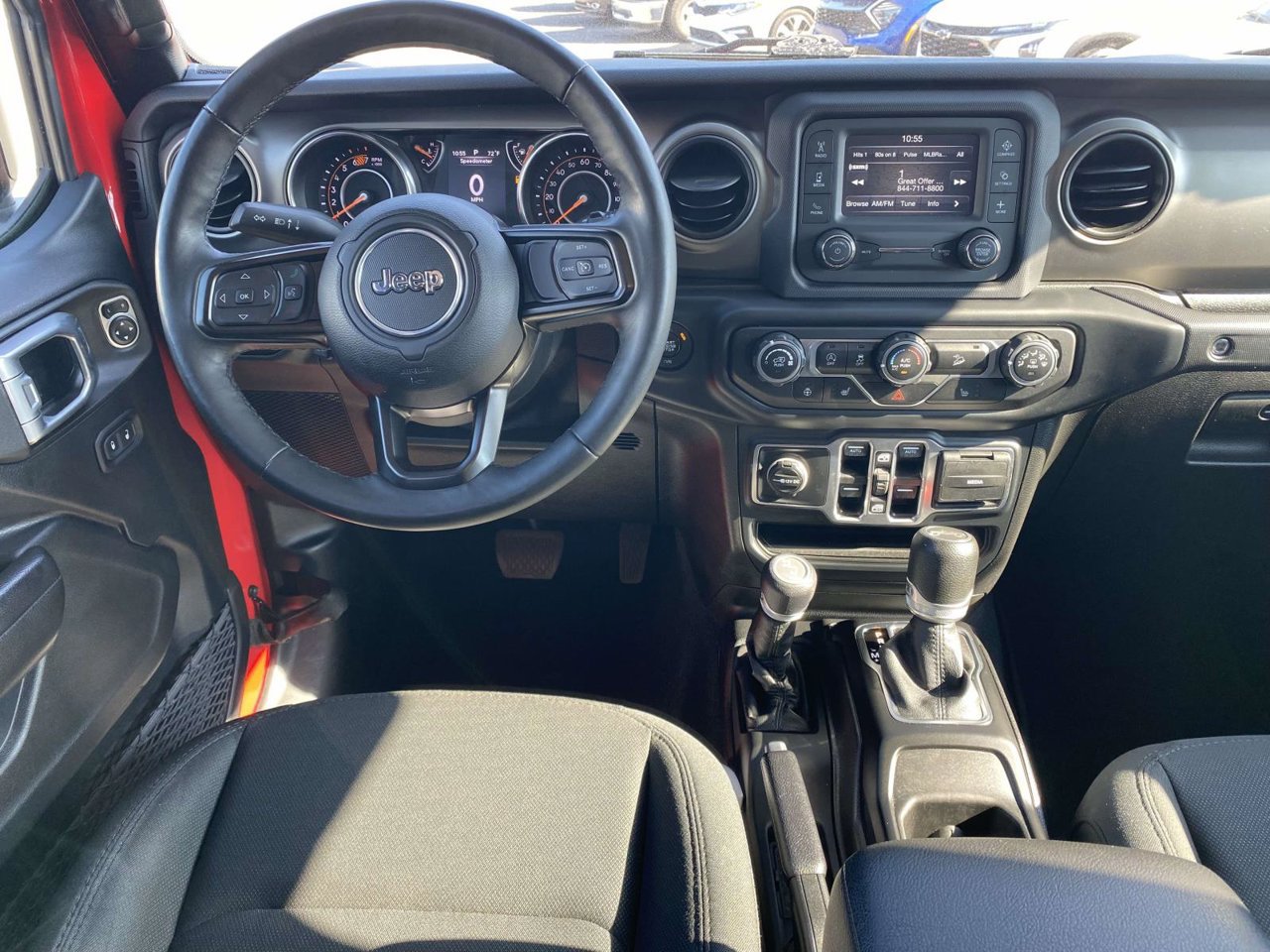Used 2019 Jeep Wrangler Unlimited Sport S AWD/4WD image 18