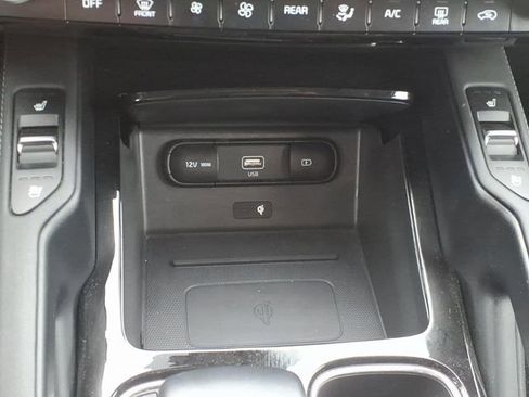 Used 2022 Kia Telluride SX AWD/4WD image 32