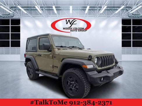 Used 2025 Jeep Wrangler Sport image 1