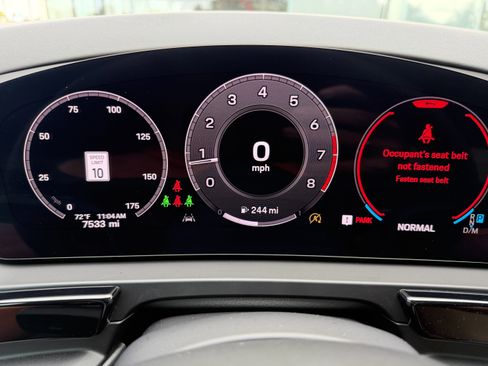 Certified 2024 Porsche Cayenne Coupe image 39