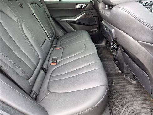 Used 2022 BMW X5 xDrive40i AWD/4WD image 21