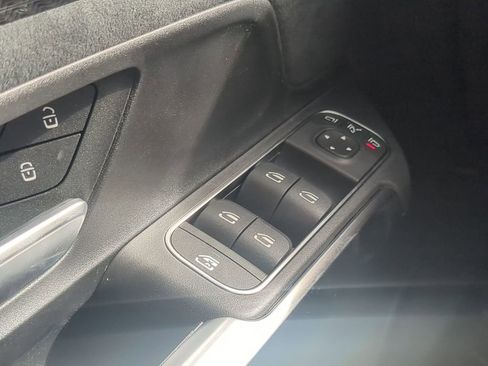 New 2024 Mercedes-Benz GLB 35 AMG 4MATIC image 22