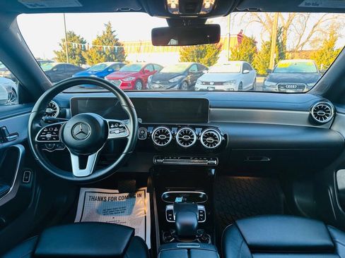 Used 2020 Mercedes-Benz CLA 250 4MATIC image 9
