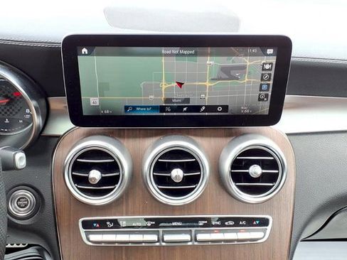 Used 2021 Mercedes-Benz GLC 43 AMG 4MATIC image 22