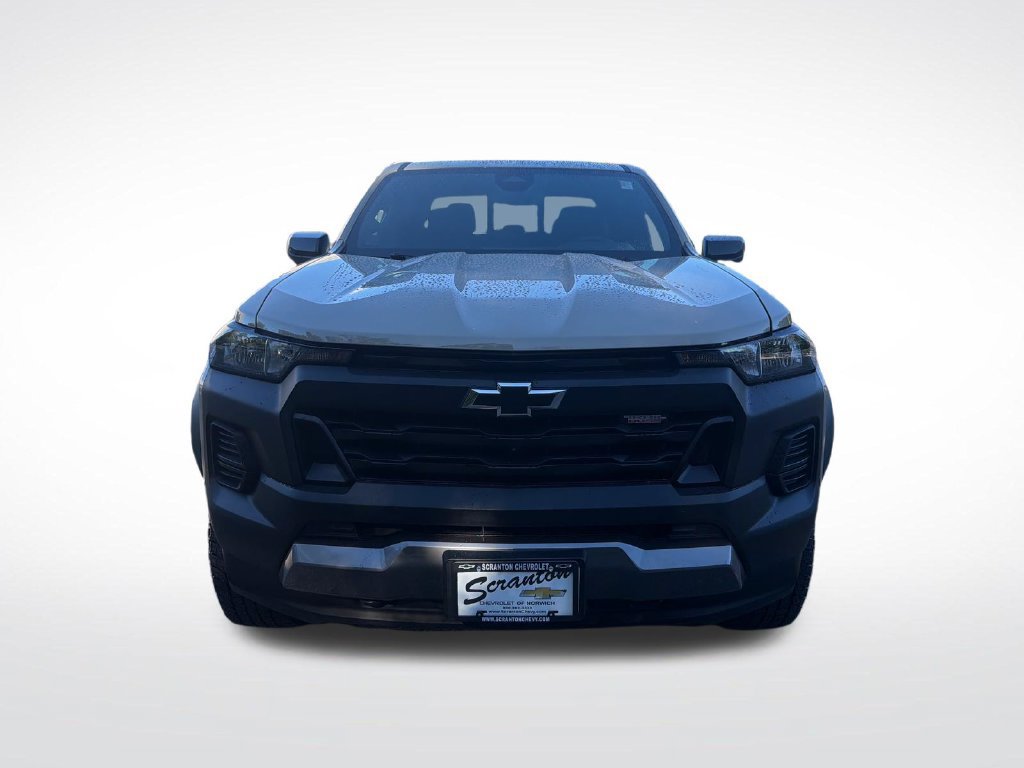Certified 2024 Chevrolet Colorado Trail Boss w/ Technology Package AWD/4WD image 8