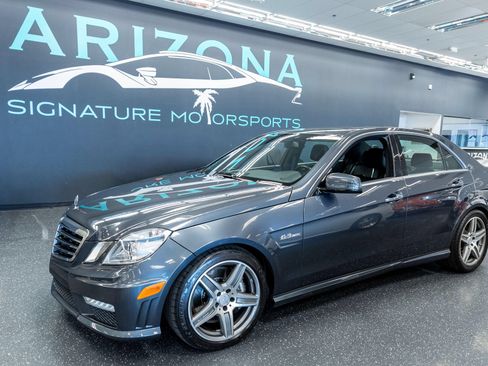 Used 2010 Mercedes-Benz E 63 AMG Sedan image 1