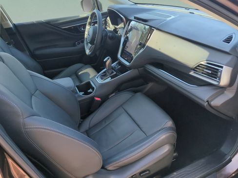 Used 2022 Subaru Outback Limited AWD/4WD image 19