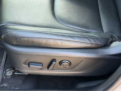 Used 2023 Kia Sportage EX FWD image 19