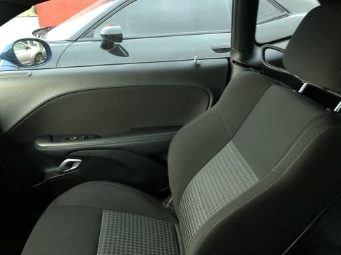 Used 2022 Dodge Challenger R/T w/ Blacktop Package image 29