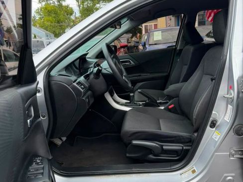 Used 2015 Honda Accord LX image 18