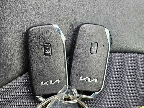 Used 2024 Kia K5 GT-Line w/ GT-Line Premium Package image 21